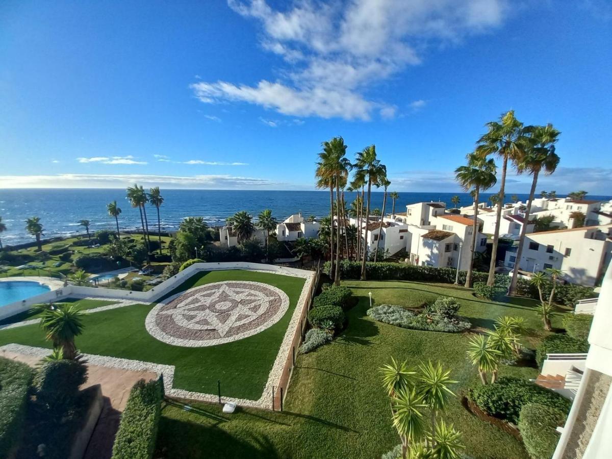 Miraflores Beachfront Penthouse Sitio de Calahonda Εξωτερικό φωτογραφία